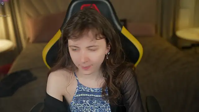 Orly flame online show from March 23, 4:00 pm