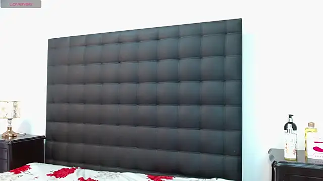 Aliyah Ramana online show from January 9, 1:14 pm