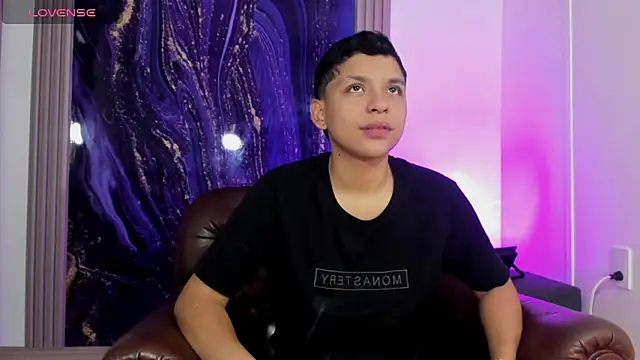 ale clark online show from January 15, 3:00 am