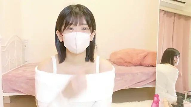 Snapshot of yuruchan_ chatting on February 13, 11:28 am yuruchan online show from February 13, 11:28 am