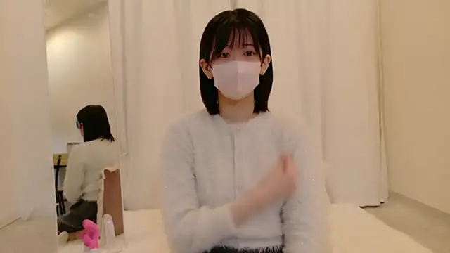 Snapshot of yuruchan_ chatting on February 15, 2:14 pm yuruchan online show from February 15, 2:14 pm