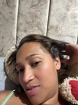 Snapshot of HannaSteyl chatting on June 25, 5:06 pm HannaSteyl online show from June 25, 5:06 pm