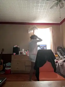 Tamiii420 online show from February 8, 3:26 pm