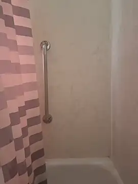 Tamiii420 online show from March 22, 4:10 pm