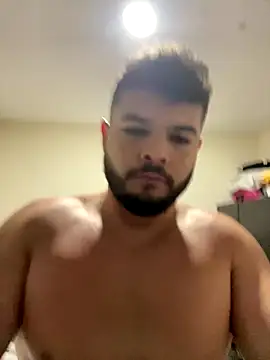 omarfer19 online show from January 6, 4:21 pm