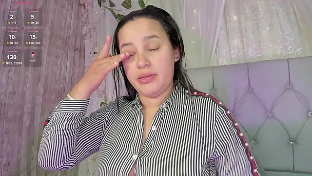 Victoria Poncce1 online show from February 19, 11:39 am