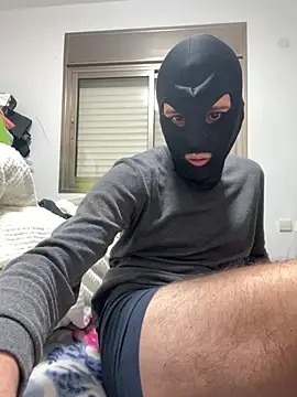 Snapshot of petiteyanel chatting on February 11, 6:51 am petiteyanel online show from February 11, 6:51 am