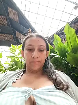 Snapshot of Andry-19 chatting on January 9, 8:10 pm Andry-19 online show from January 9, 8:10 pm