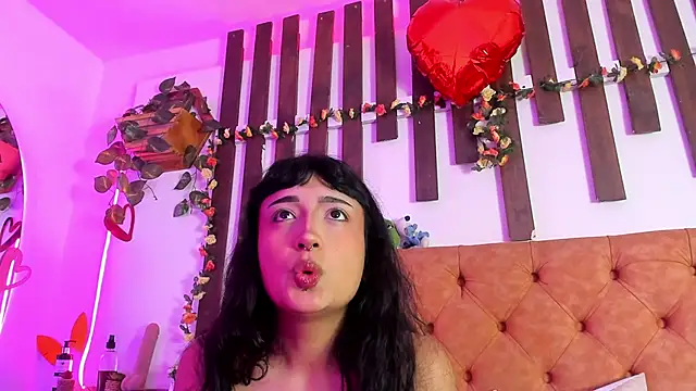 Snapshot of MeowMota_ chatting on March 8, 3:10 am MeowMota online show from March 8, 3:10 am