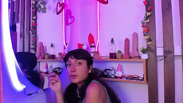 Snapshot of MeowMota_ chatting on March 24, 6:46 pm MeowMota online show from March 24, 6:46 pm