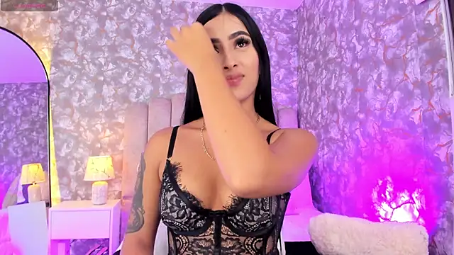 MiaTowson  online show from January 16, 2:37 am