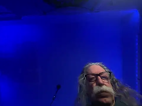 Snapshot of LickYourYoni chatting on February 15, 11:52 am LickYourYoni online show from February 15, 11:52 am