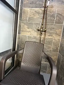 Snapshot of Jessie_GB chatting on February 28, 9:05 pm Jessie GB online show from February 28, 9:05 pm