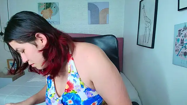 azul veraa online show from January 16, 12:20 pm