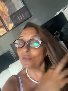 Annalua73 online show from February 7, 6:44 pm