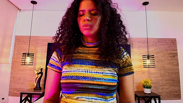 Ellie-Alves online show from May 14, 5:09 pm