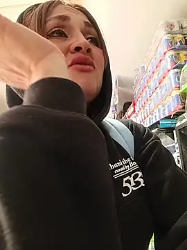 Alejandra N online show from March 27, 4:40 pm