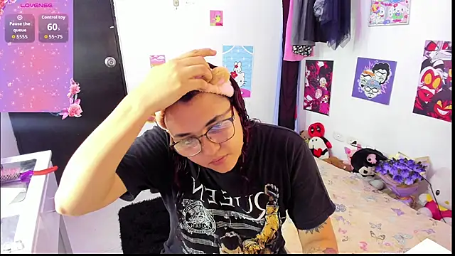 Snapshot of Brilliant_Hunter666 chatting on February 23, 11:40 am Brilliant Hunter666 online show from February 23, 11:40 am