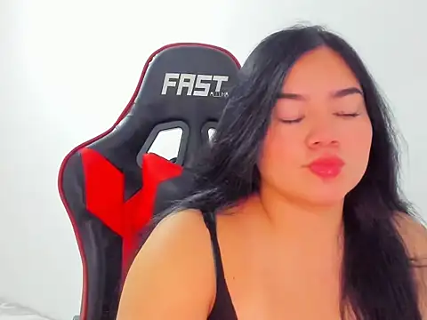 Snapshot of abby_gonzales chatting on January 8, 3:25 pm abby gonzales online show from January 8, 3:25 pm