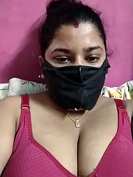 Snapshot of pinkisaha75 chatting on April 15, 12:28 am pinkisaha75 online show from April 15, 12:28 am