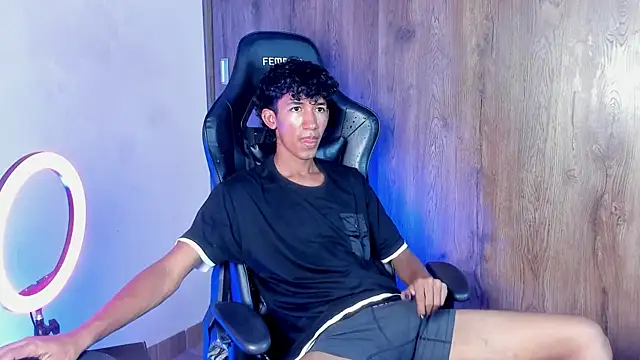 neitan miller  online show from April 15, 4:36 pm