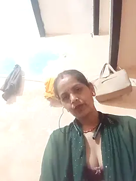 Hasmi hot09 online show from March 9, 5:28 pm