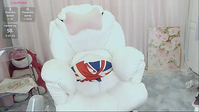 Snapshot of Luv_Jan19 chatting on January 12, 3:23 am Luv Jan19 online show from January 12, 3:23 am