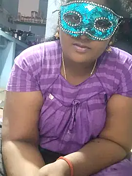 Snapshot of divyasree1431 chatting on January 17, 2:44 pm divyasree1431 online show from January 17, 2:44 pm