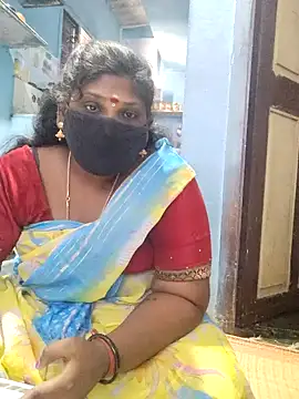 Snapshot of divyasree1431 chatting on February 8, 8:51 am divyasree1431 online show from February 8, 8:51 am