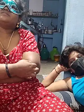 Snapshot of divyasree1431 chatting on February 27, 6:08 pm divyasree1431 online show from February 27, 6:08 pm