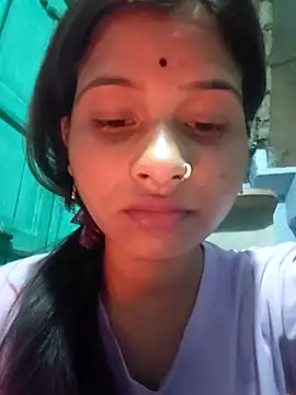 Snapshot of Nirasha_cute chatting on February 5, 6:45 pm Nirasha cute online show from February 5, 6:45 pm