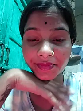 Snapshot of Nirasha_cute chatting on February 9, 7:07 pm Nirasha cute online show from February 9, 7:07 pm