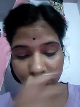 Snapshot of Nirasha_cute chatting on February 23, 7:00 pm Nirasha cute online show from February 23, 7:00 pm