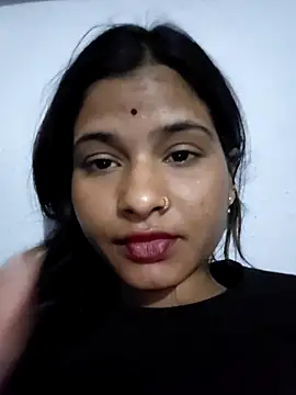 Snapshot of Nirasha_cute chatting on February 25, 6:39 pm Nirasha cute online show from February 25, 6:39 pm