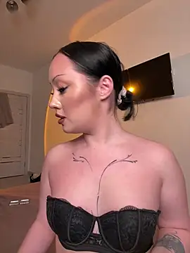 Snapshot of BlackLotus__ chatting on February 26, 4:28 pm BlackLotus online show from February 26, 4:28 pm