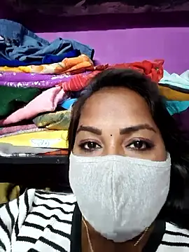 Snapshot of Tamil_Hot_Priya chatting on February 7, 2:10 pm Tamil Hot Priya online show from February 7, 2:10 pm