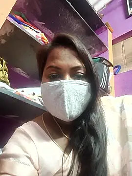 Snapshot of Tamil_Hot_Priya chatting on February 18, 1:45 am Tamil Hot Priya online show from February 18, 1:45 am