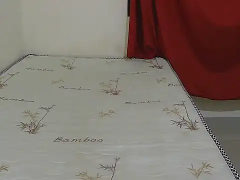 slut-Nana online show from January 7, 6:54 pm