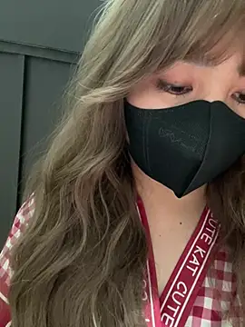 -Violet-t online show from February 18, 2:46 pm