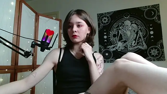 Snapshot of Mysterious_Toy chatting on February 20, 4:51 pm Mysterious Toy online show from February 20, 4:51 pm