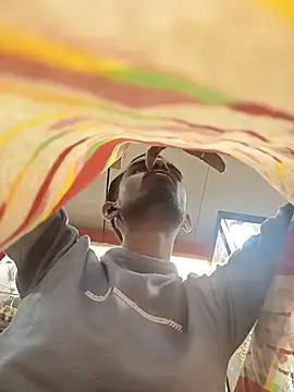 Rajkuma12345 online show from February 16, 6:42 am