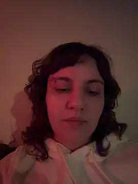 Snapshot of witchdub chatting on July 4, 2:18 am witchdub online show from July 4, 2:18 am