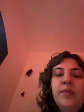 Snapshot of witchdub chatting on July 7, 5:28 pm witchdub online show from July 7, 5:28 pm
