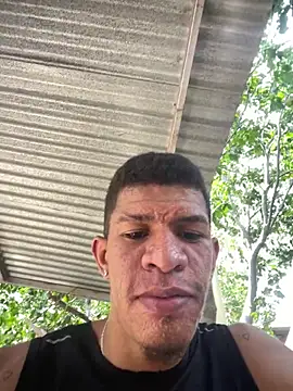 Snapshot of antonio_aguilarx chatting on April 27, 4:27 pm antonio aguilarx online show from April 27, 4:27 pm