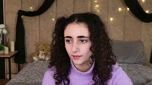 Snapshot of Susan_Fors chatting on February 26, 5:28 am Susan Fors online show from February 26, 5:28 am