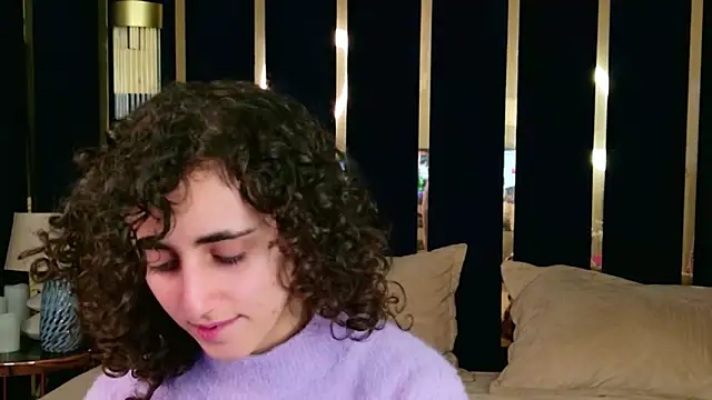 Snapshot of Susan_Fors chatting on February 27, 5:51 am Susan Fors online show from February 27, 5:51 am