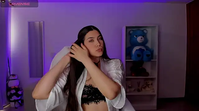Snapshot of _wtdreamgirl chatting on June 28, 3:18 pm wtdreamgirl online show from June 28, 3:18 pm