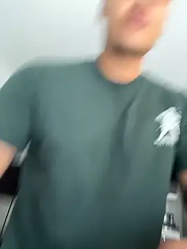 Snapshot of Rainer_G chatting on March 2, 2:35 pm Rainer G online show from March 2, 2:35 pm