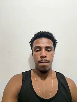 Snapshot of LorenzoBlack27 chatting on February 27, 12:32 am LorenzoBlack27 online show from February 27, 12:32 am