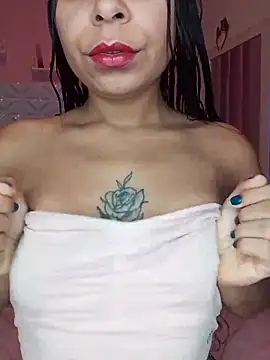 Snapshot of imaculada666 chatting on May 24, 11:21 pm imaculada666 online show from May 24, 11:21 pm
